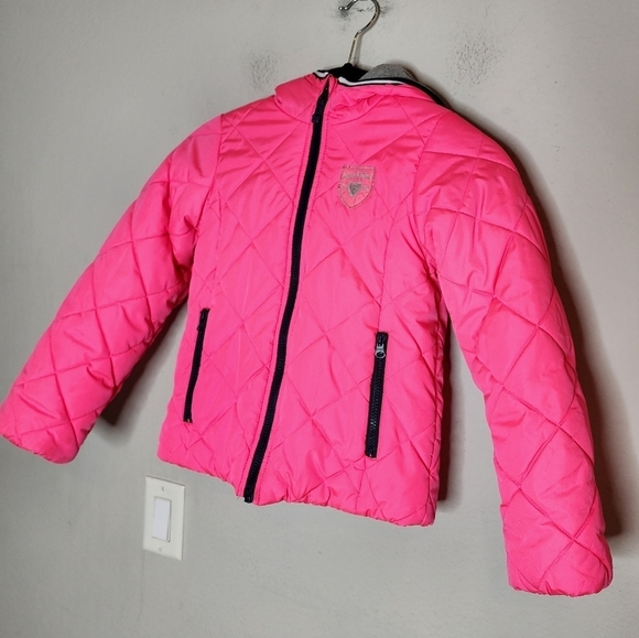 Oshkosh hot pink puffy coat. Girls size 7. - Picture 9 of 16